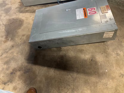 Used Square D Panelboard NF430L1 480/277 Volt 125 Amp 3 Phase 3 Wire Main Lug indoor (item#p17)