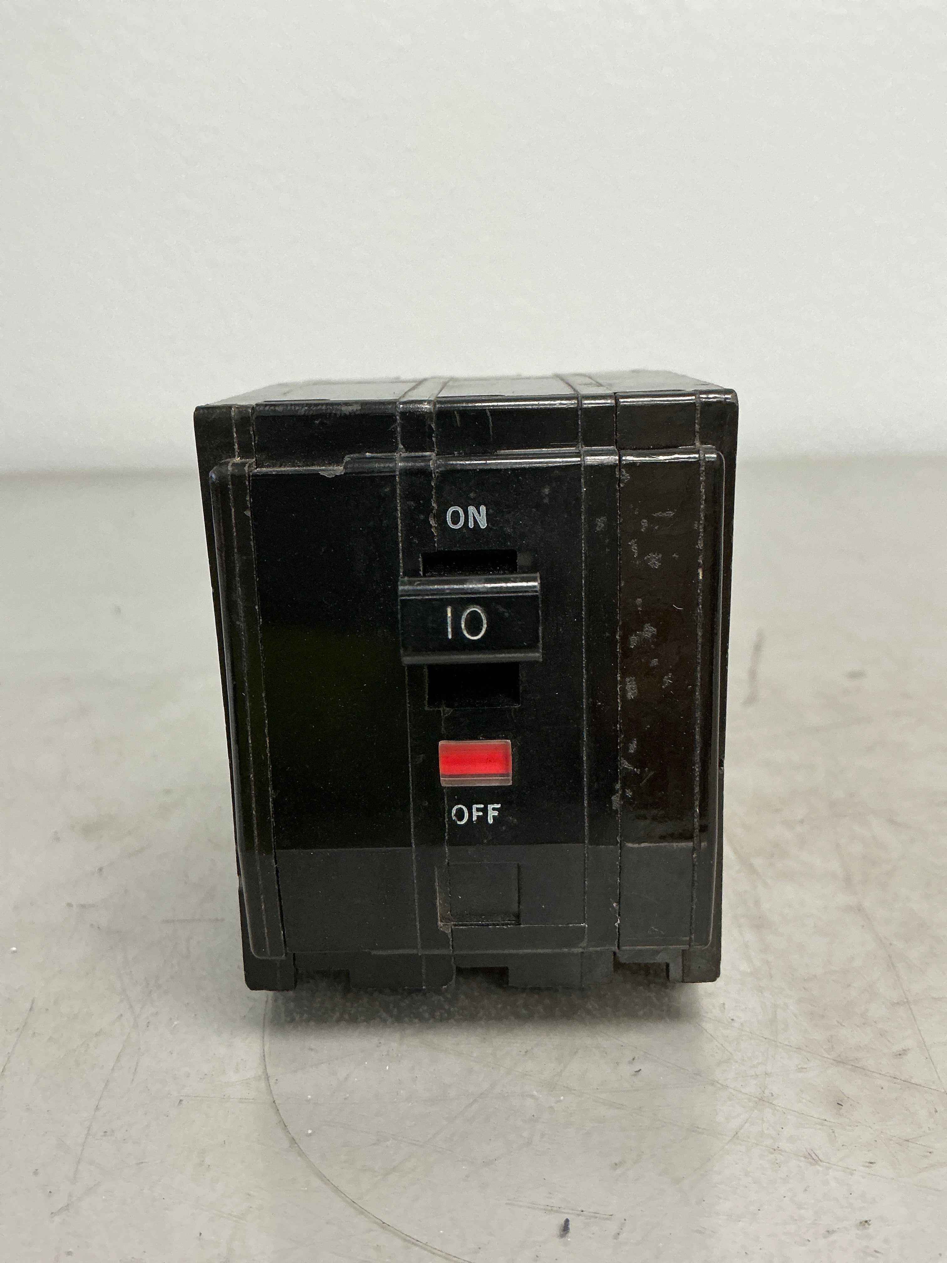 *CHIPPED* Used Square D QO310 3 Pole, 10 Amps, 240 Volts