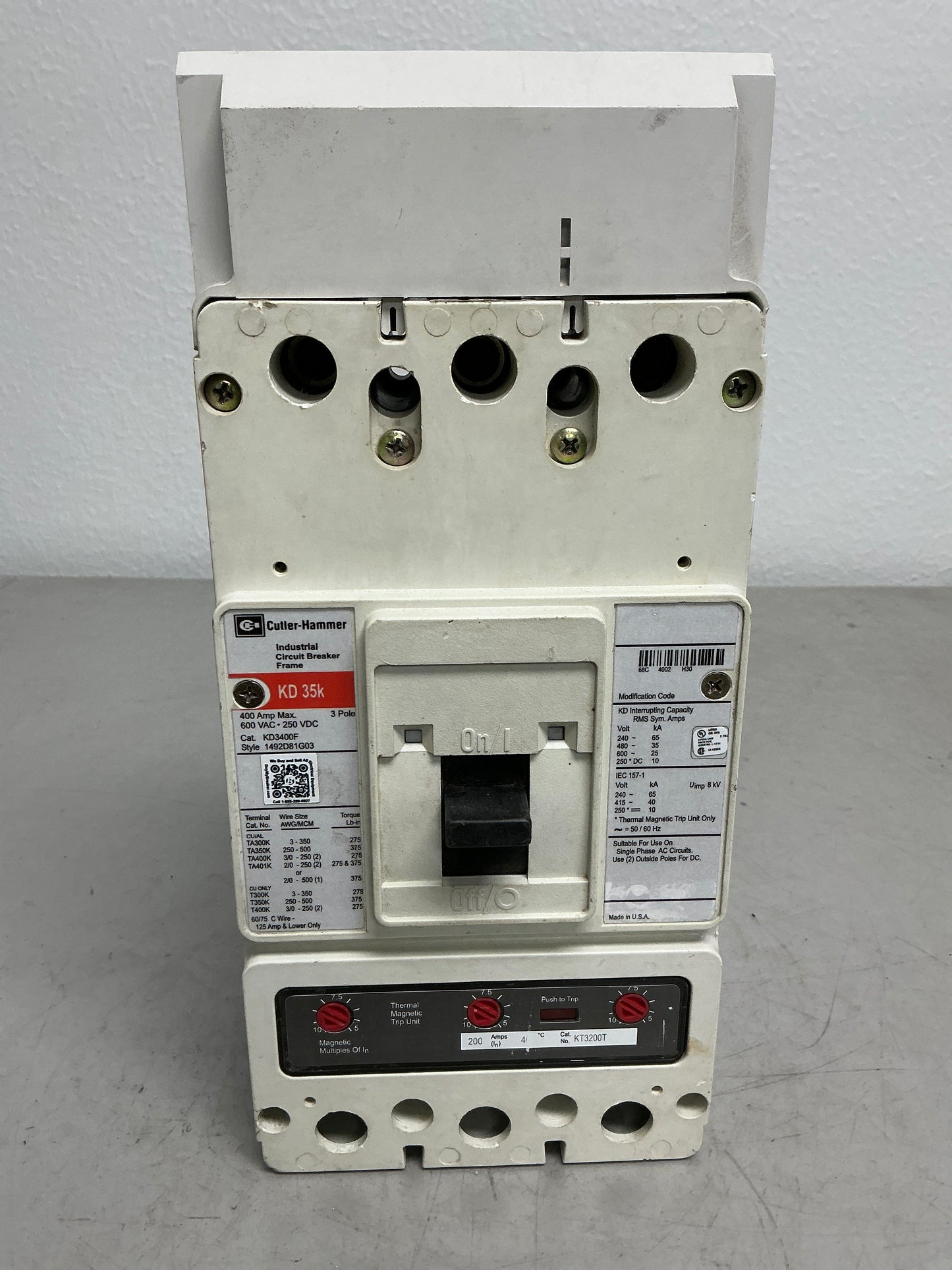 New KD3200 3 Pole, 400 Amps, 600 Volts