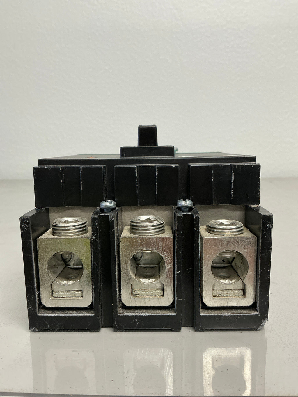 Used Square D QBL32225 225 Amps, 240 Vac, Circuit Breaker