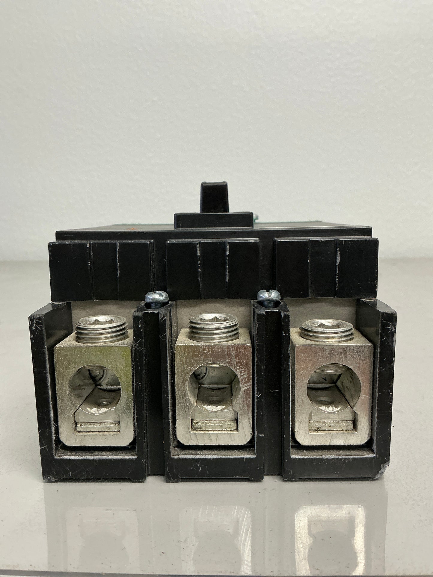 Used Square D QBL32225 225 Amps, 240 Vac, Circuit Breaker