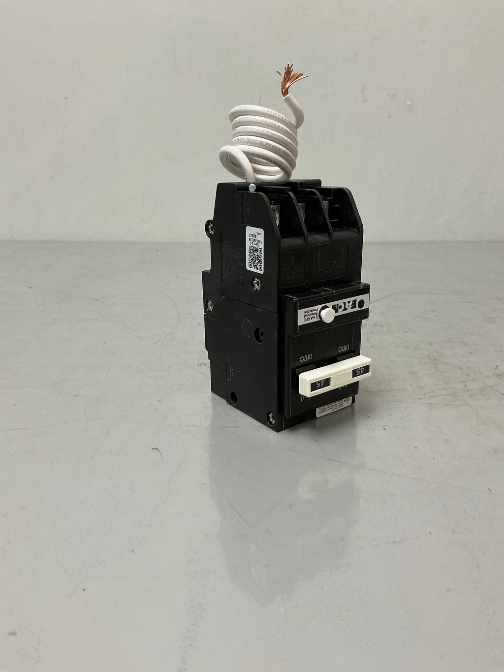 New Eaton BRN245GF 2 Pole, 45 Amps, 120/240 Volts Circuit Breaker
