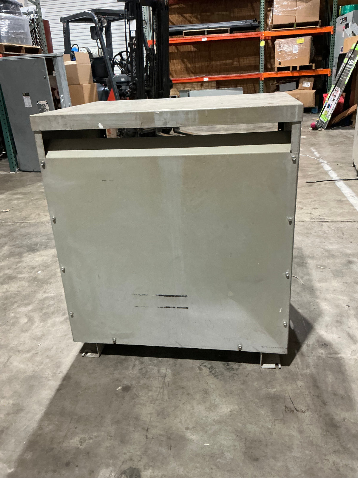 Used Siemens 3F3Y075 75KVA, 3PH, 480 Primary 208/120 Secondary Transformer