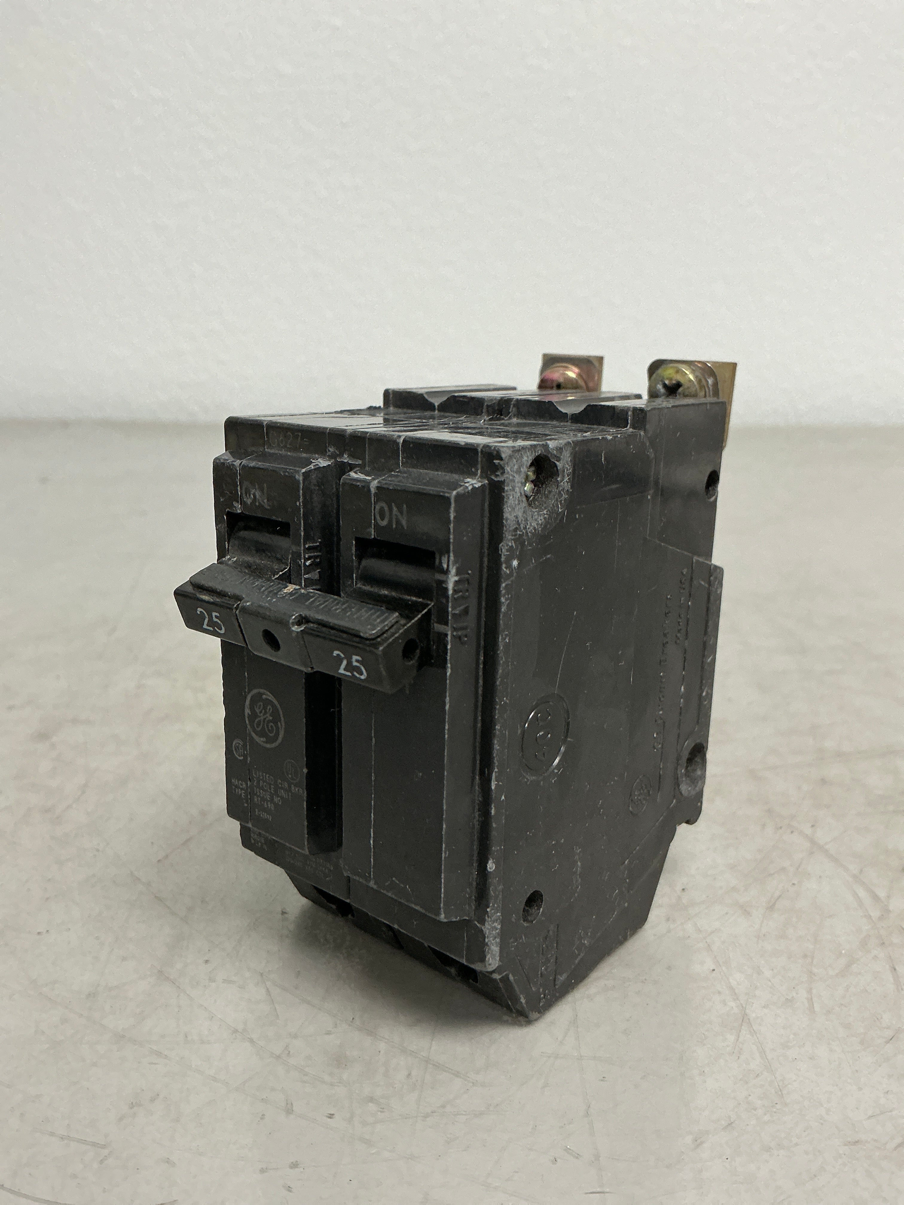 Used THQB2125 2 Pole, 25 Amps, 240 Volts