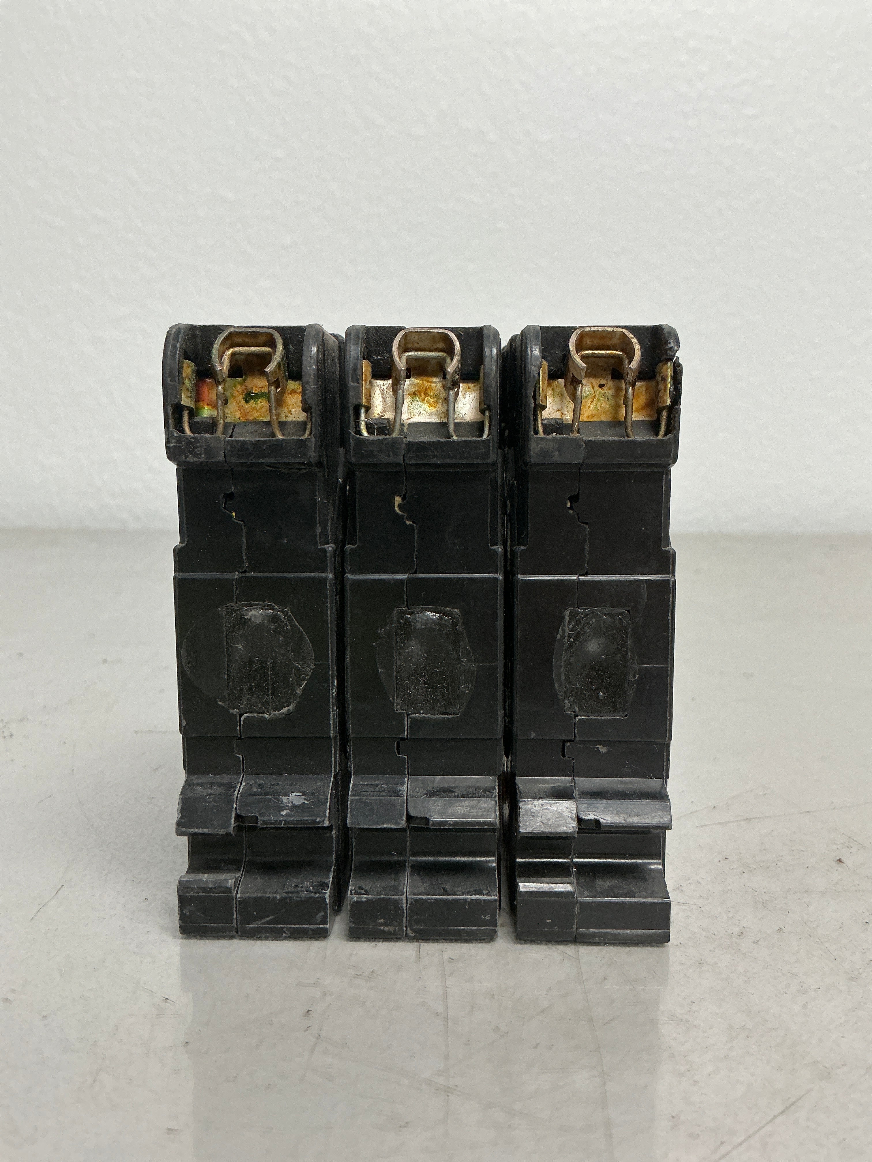 Used Square D EH34020 3 Pole, 20 Amps, 480 Volts