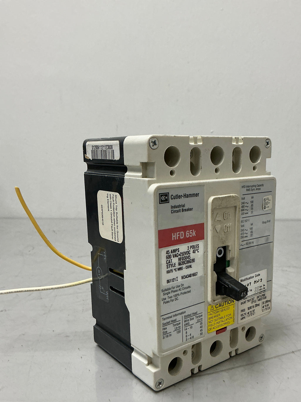 Used Cutler hammer HFD3045 with Shunt trip 3 Pole, 45 Amps, 600 Volts Circuit Breaker