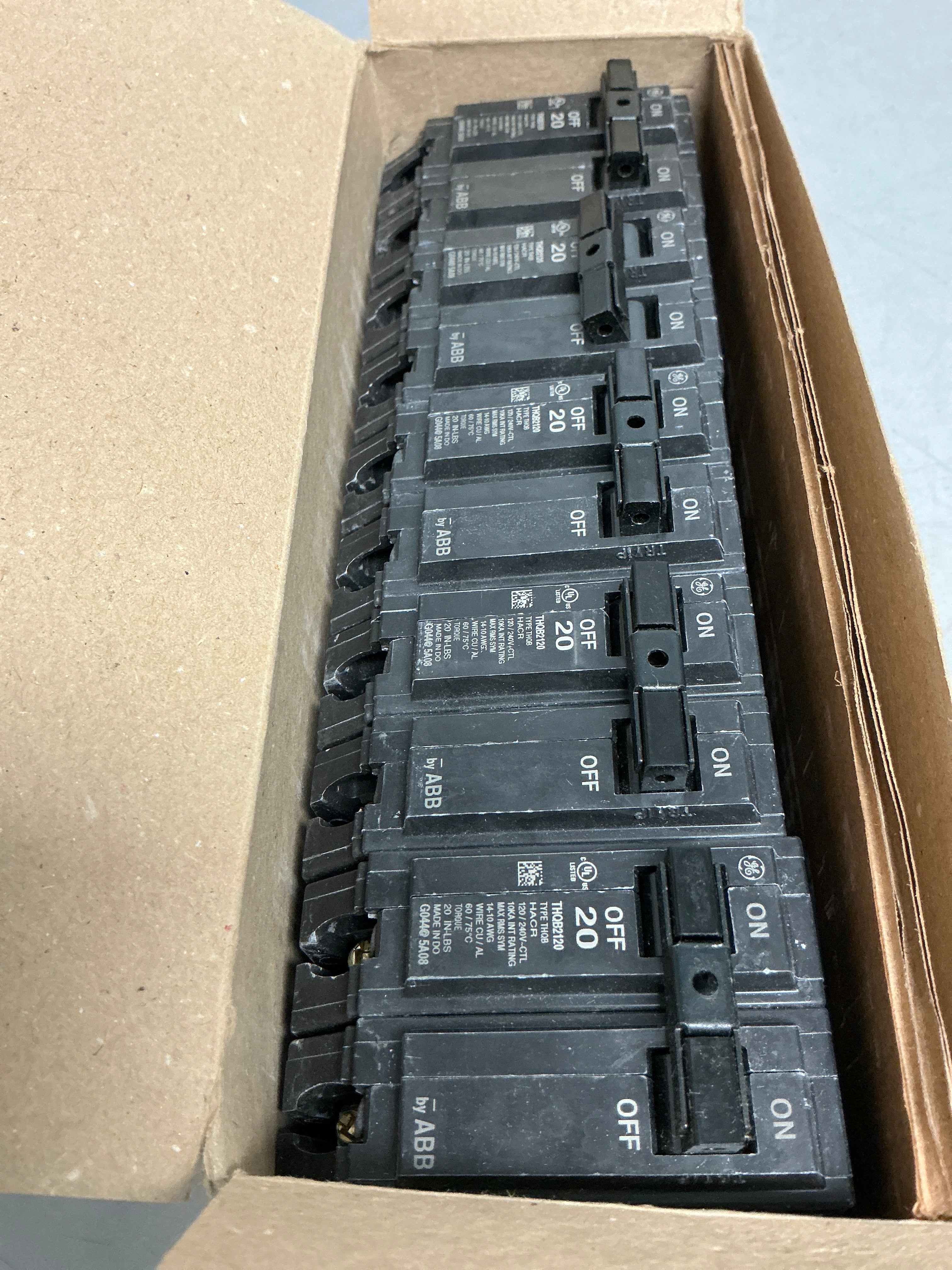 New THQB2120 2 Pole, 20 Amps, 240 Volts