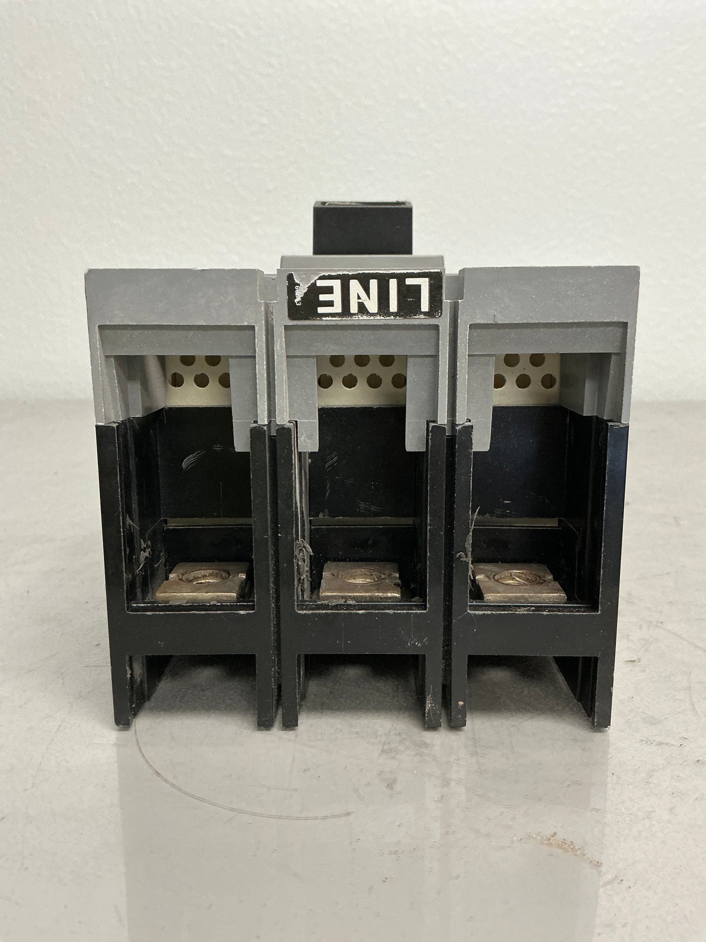 Used Siemens HFD63B225 225 Amps, 3 Pole, 600 Volts