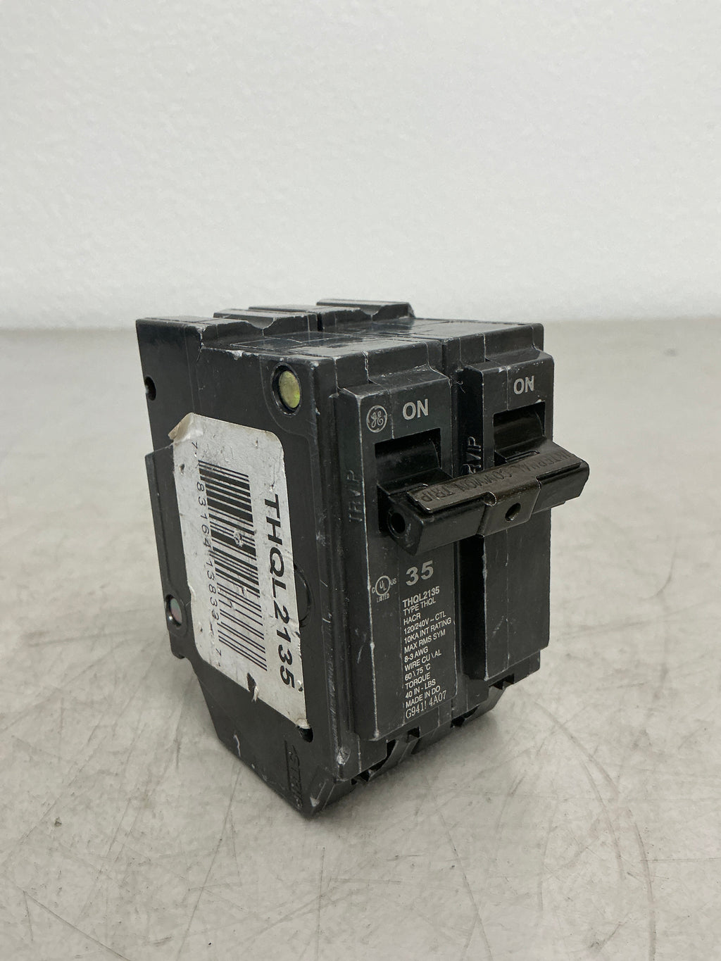 Used THQL2135 2 Pole, 35 Amps, 240 Volts