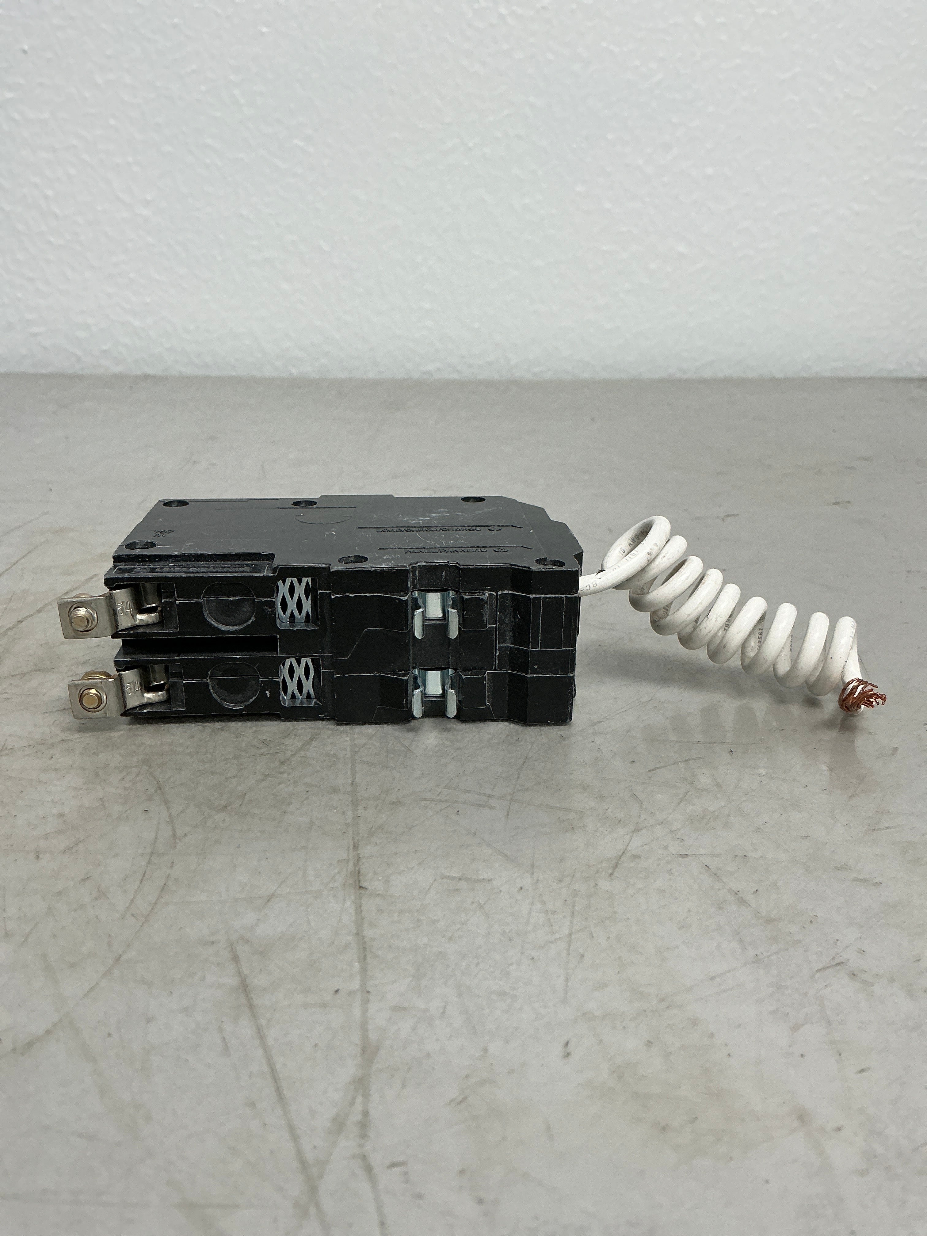 Used Square D QOB220GFCI 2 Pole, 20 Amps, 120/240 Volts Circuit Breaker