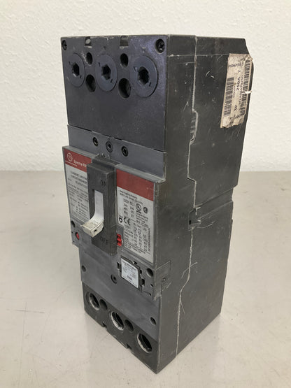 *CHIPPED* Used SFLA36ATO250 3 Pole, 250 Amps, 600 Volts