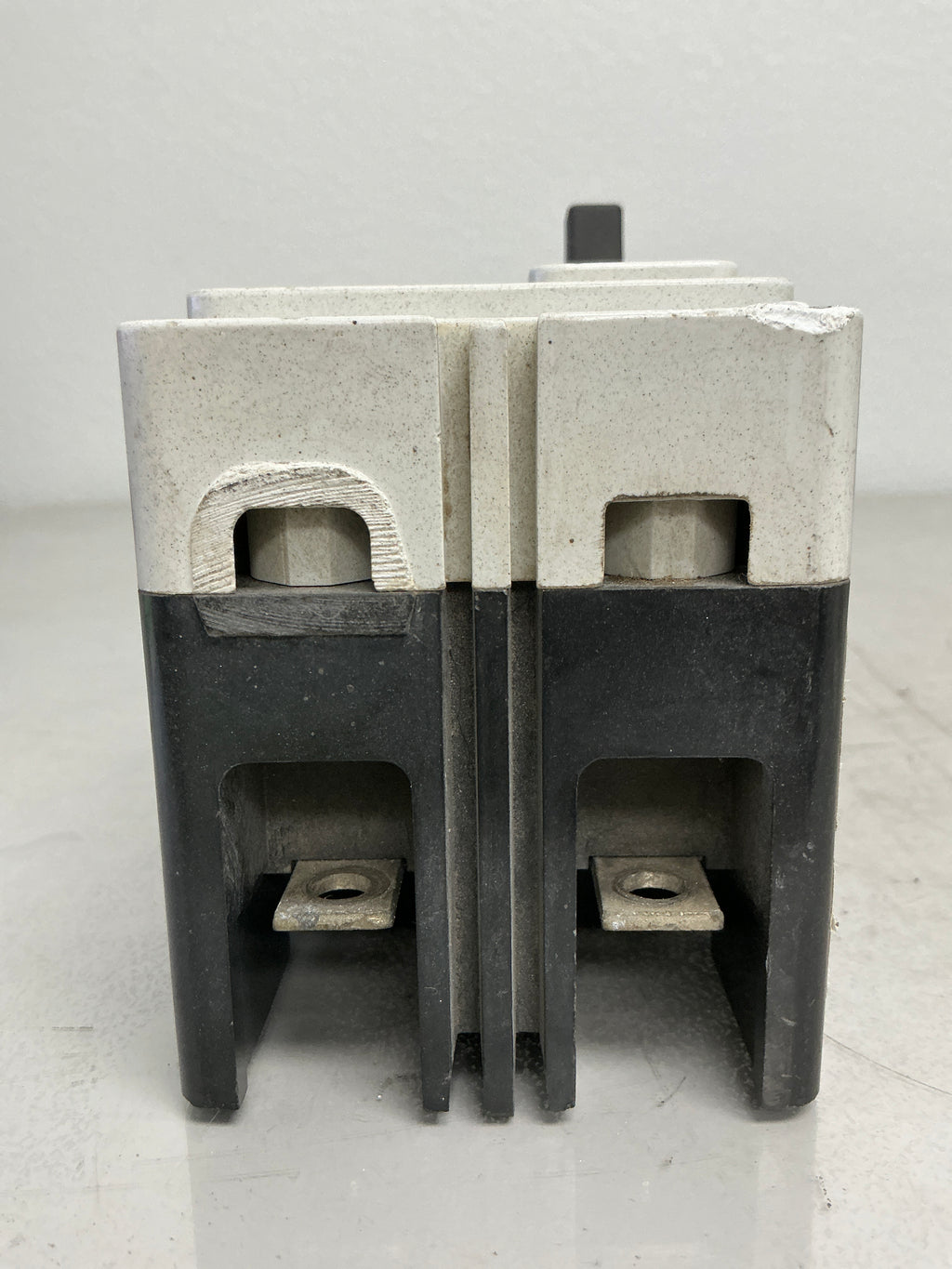 Used ED2225 2 Poles, 225 Amps, 240 Volts