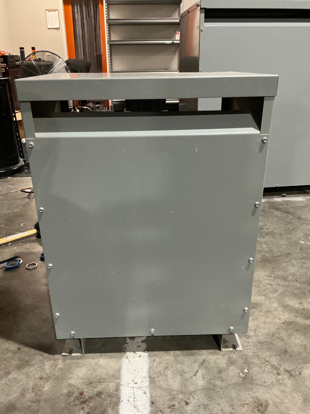 Used Siemens 3F3Y030B 30 KVA, 3 PH, 480 Primary 208/120 Secondary Transformer