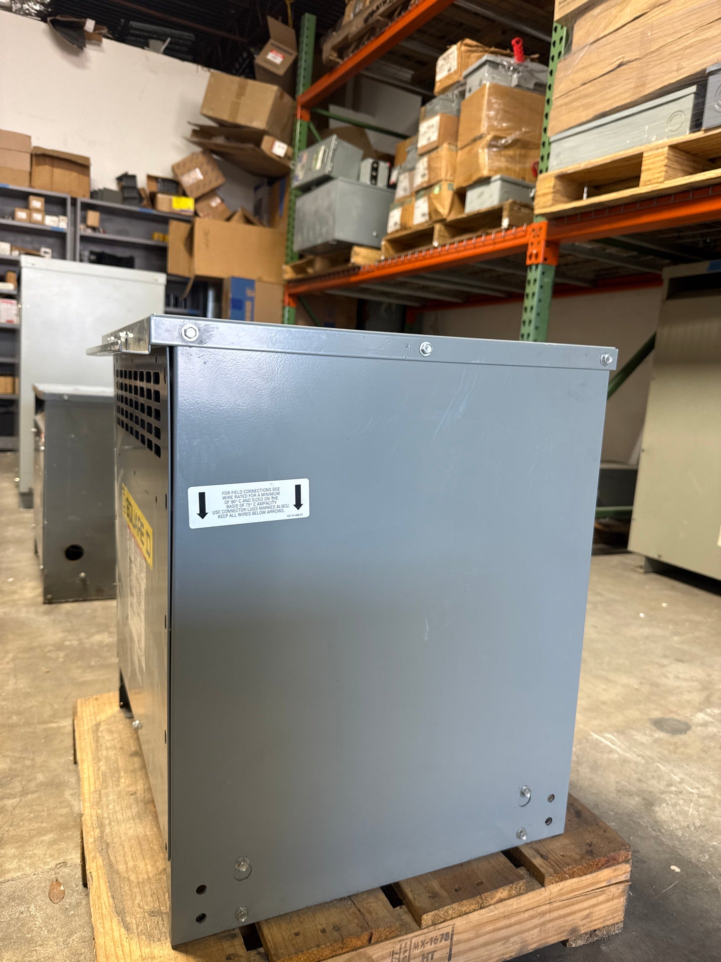 New Square D 15 KVA Transformer, Primary 480, Seconday 208/120 Volts (item#t12)