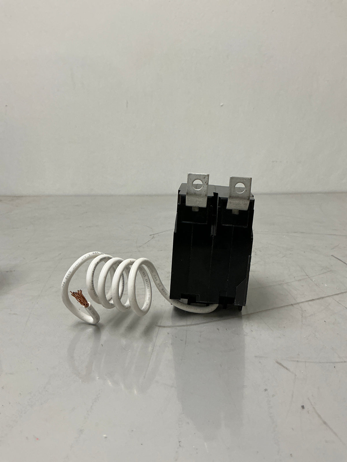 New Eaton QBGFEP2040 2 Pole, 40 Amps, 120 Volts, Circuit Breaker