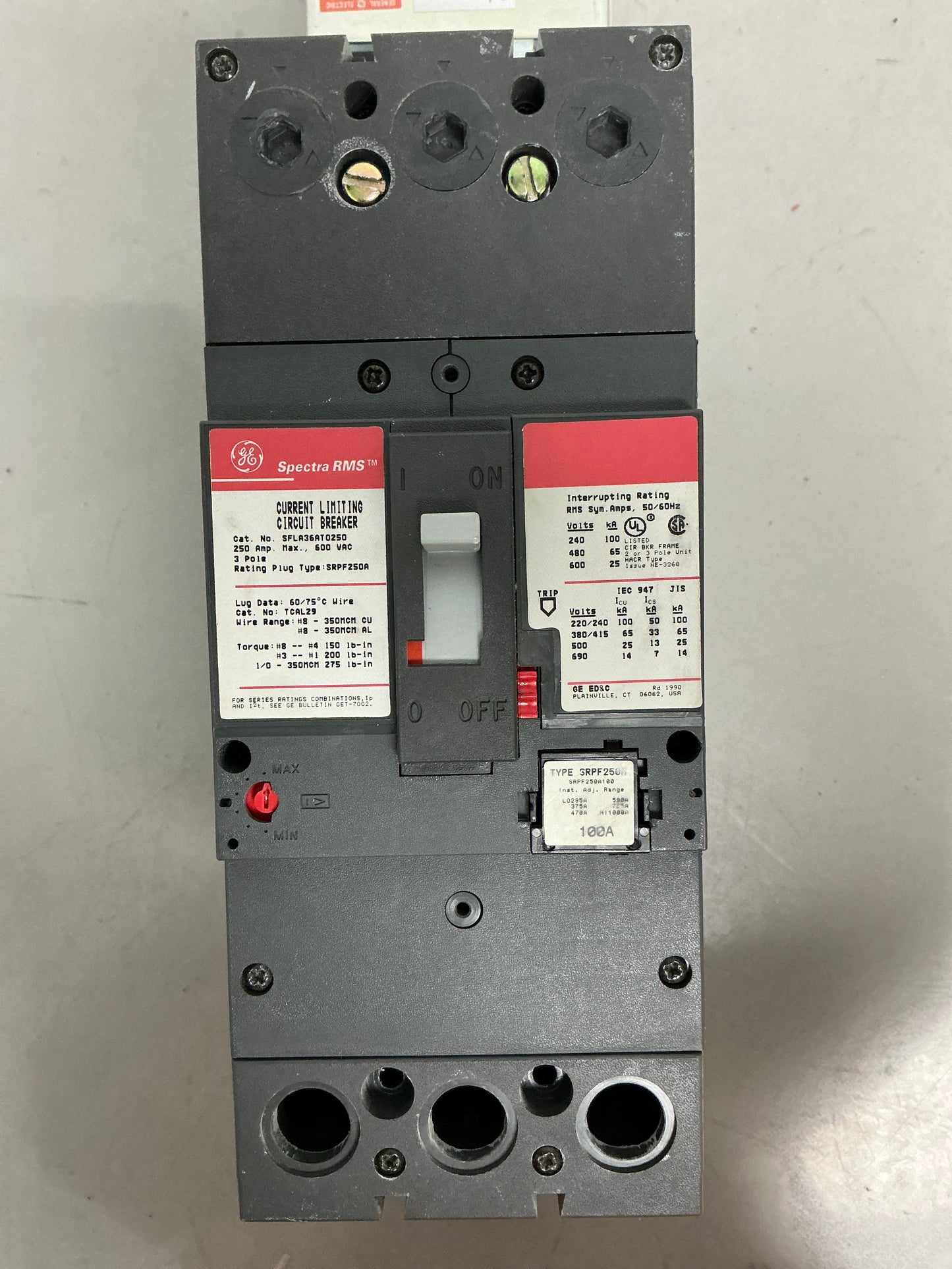 *CHIPPED* Used SFLA36AT0250 3 Pole, 100 Amps