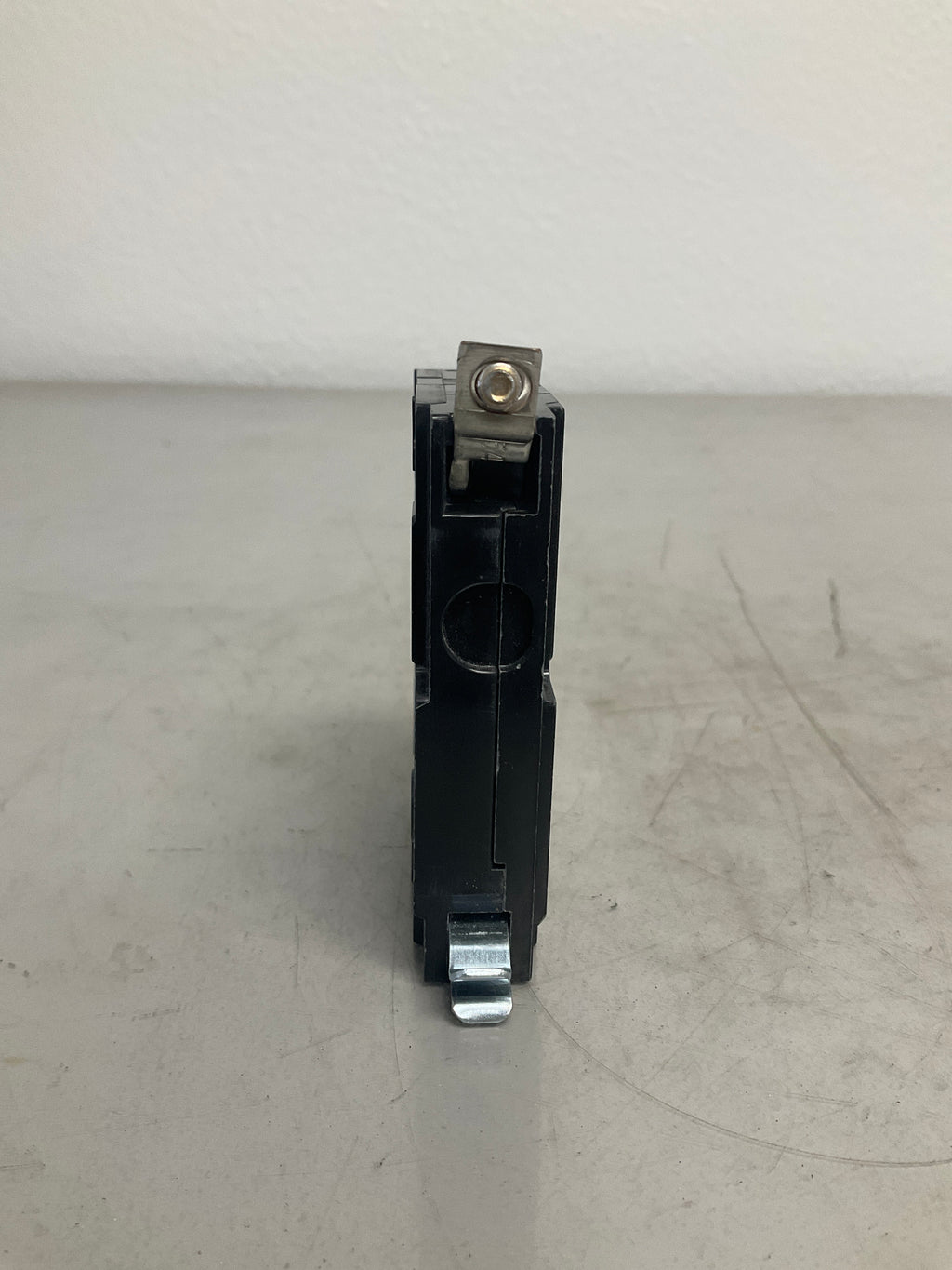 Used Square D QOB125 1 Pole, 25 Amps, 240 Volts