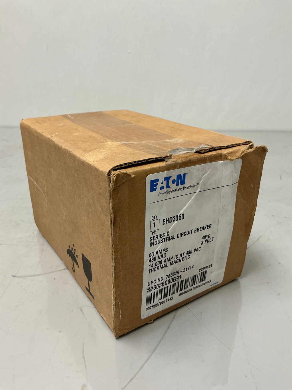 New Eaton EHD3050 3 Pole, 50 Amps, 480 Volts Circuit Breaker