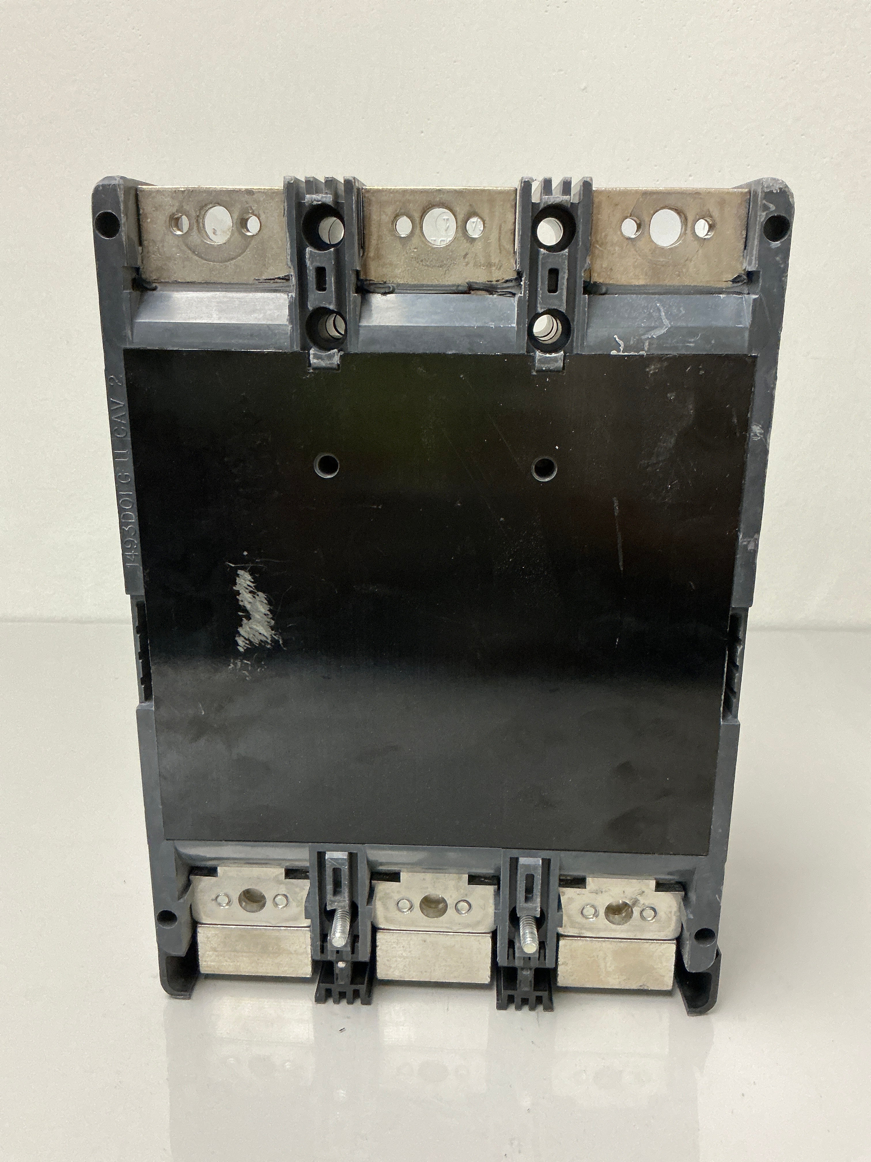 Used Eaton HLD3600F 3 Pole, 600 Amps, 600 Volts Circuit Breaker