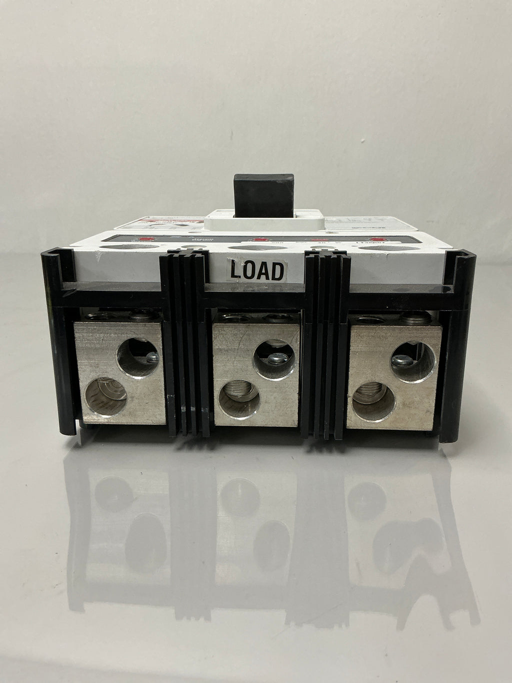 Used Eaton HLD3600F 3 Pole, 600 Amps, 600 Volts Circuit Breaker