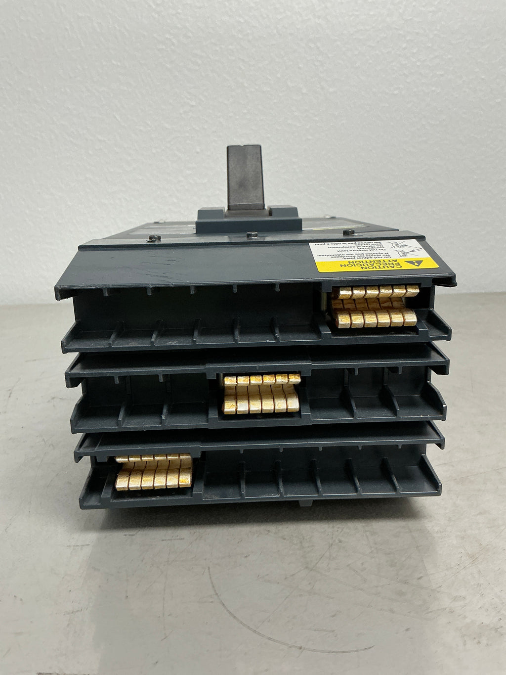 New Square D LLA36400U31XYQ 3 pole, 400 Amps, 600 Volts LLA36400