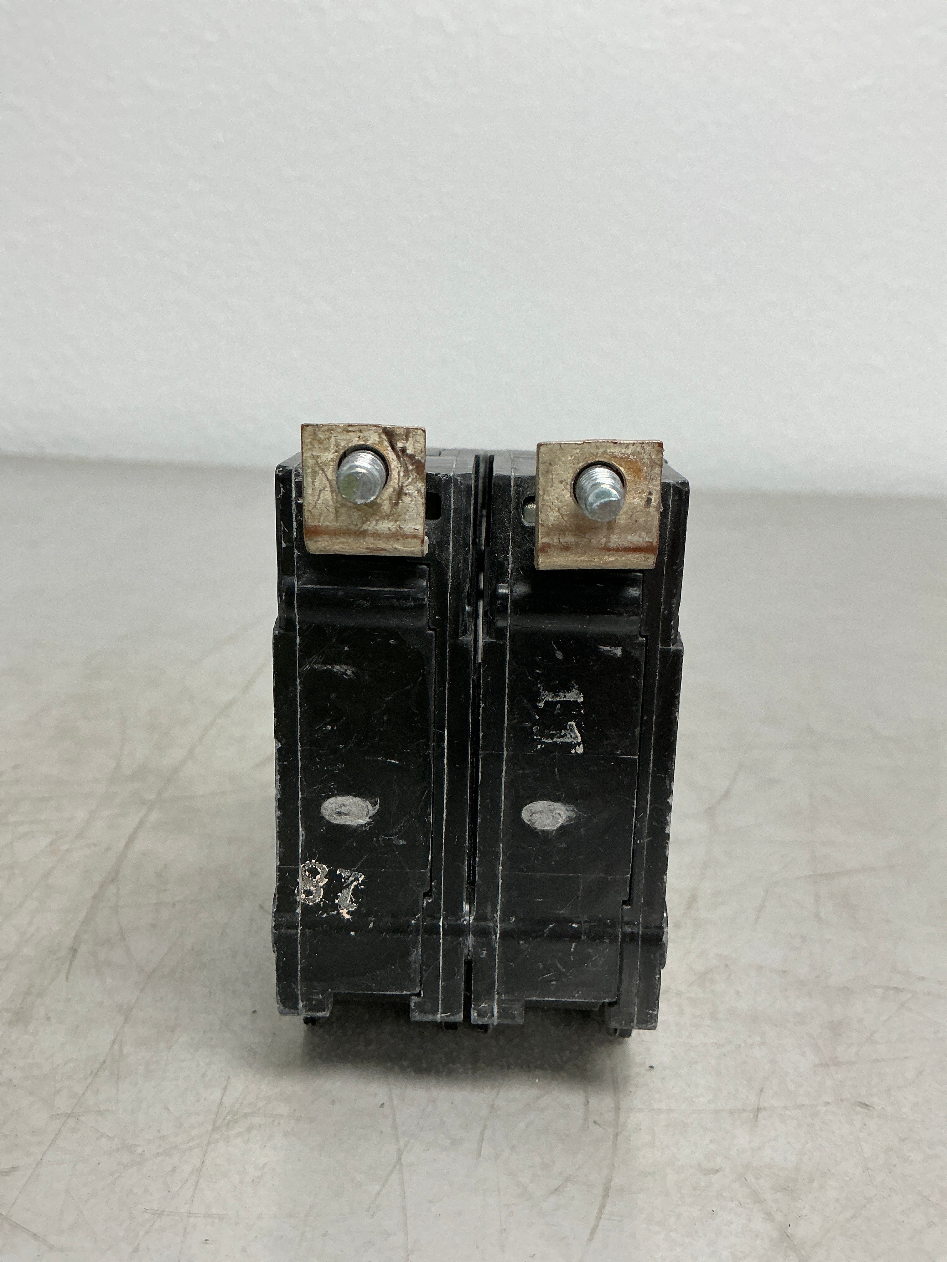 Used THQB21100 2 Pole, 100 Amps, 240 Volts