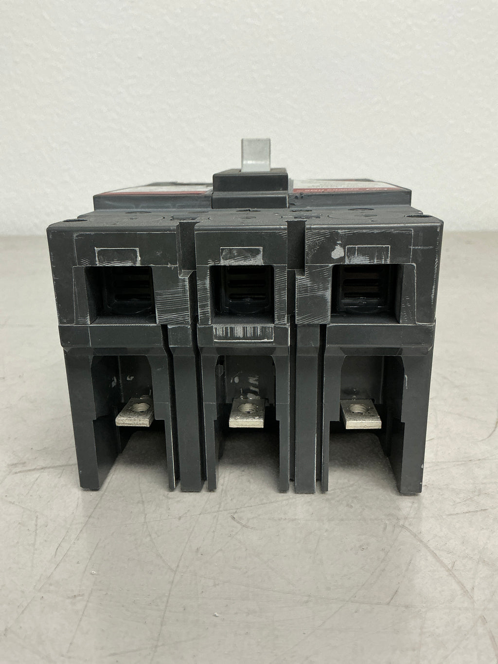 Used SELA36AT0060 3 Pole, 60 Amps, 600 Volts