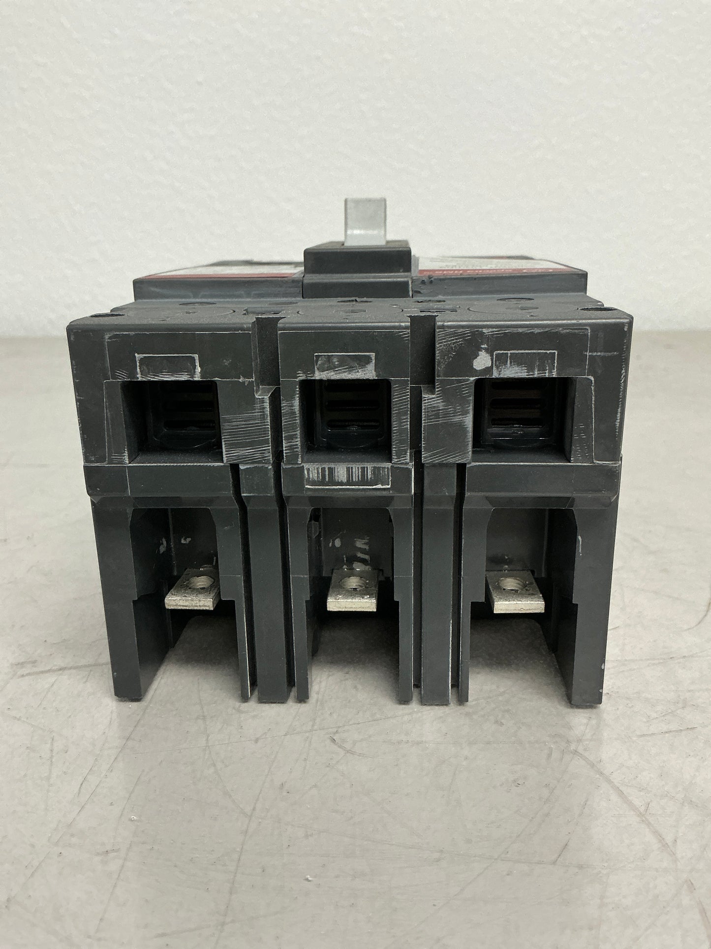 Used SELA36AT0060 3 Pole, 60 Amps, 600 Volts