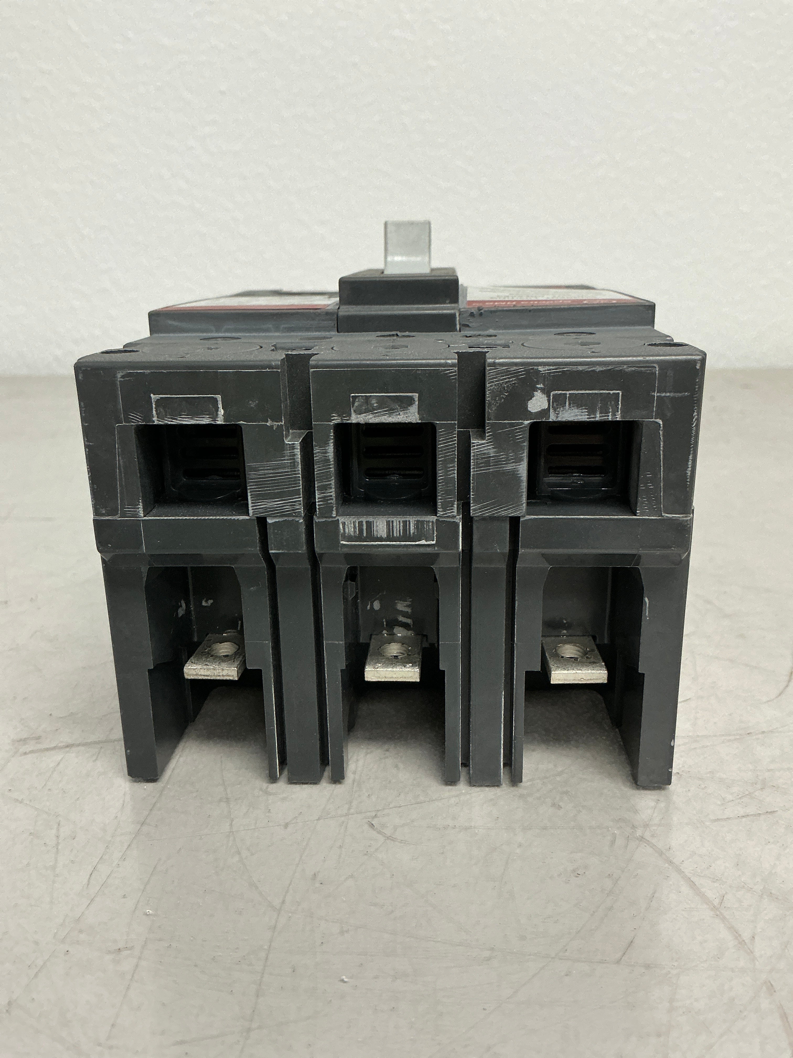 Used SELA36AT0060 3 Pole, 60 Amps, 600 Volts