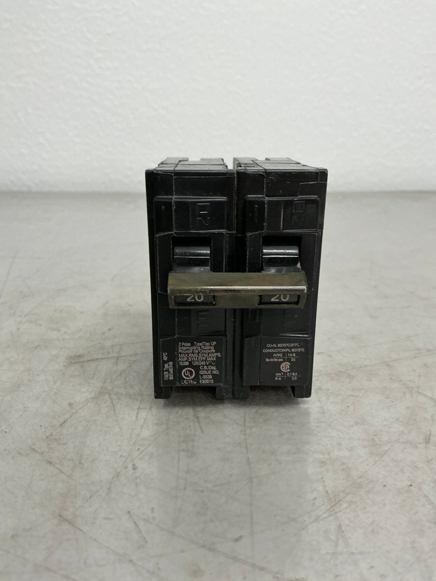 Used Siemens Q220 2 Pole, 20 Amps, 240 Volts