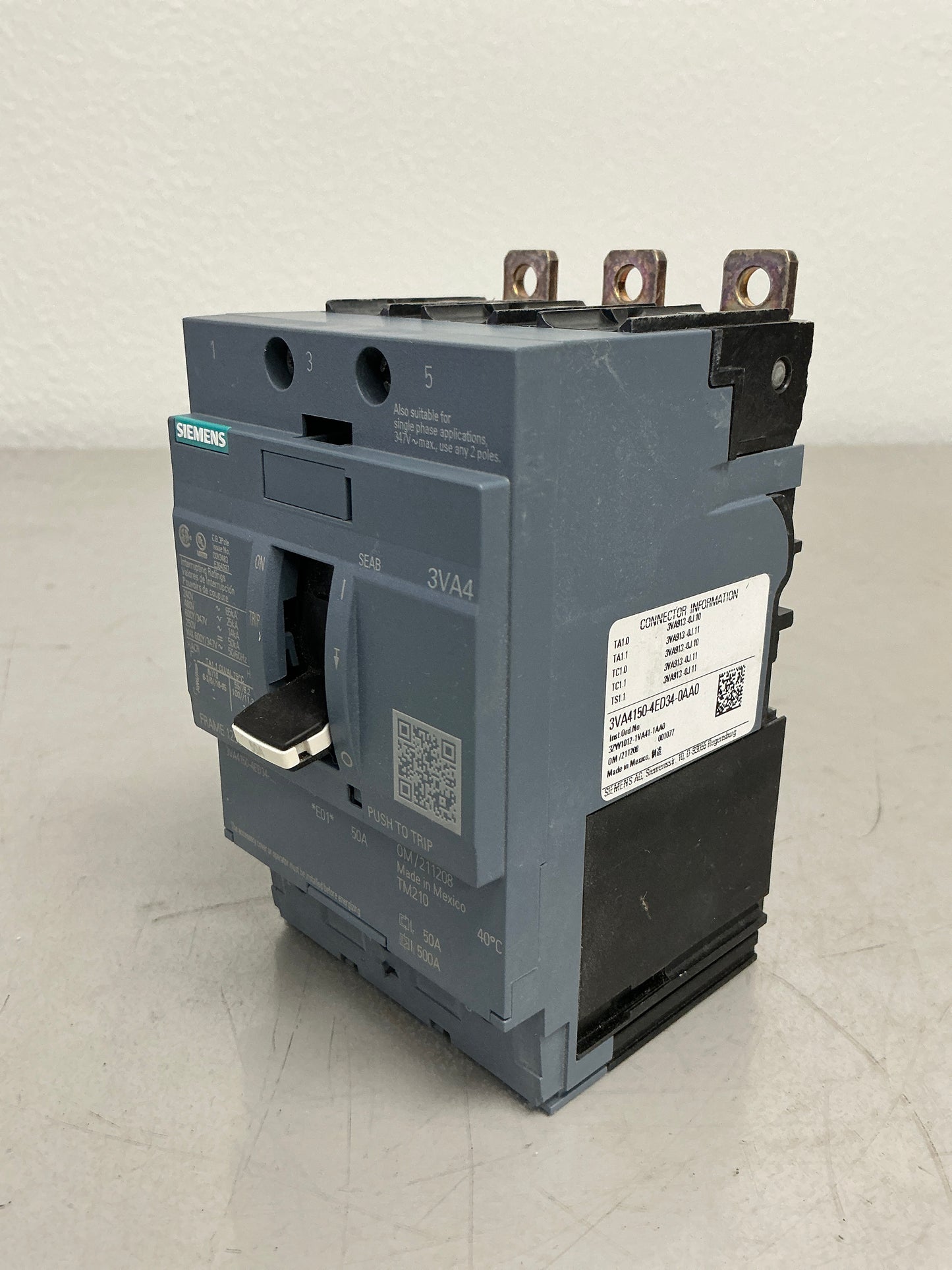 Used Siemens 3VA4150-4ED34-0AA0 50 Amps, 600 Volts, 3 Pole Circuit Breaker