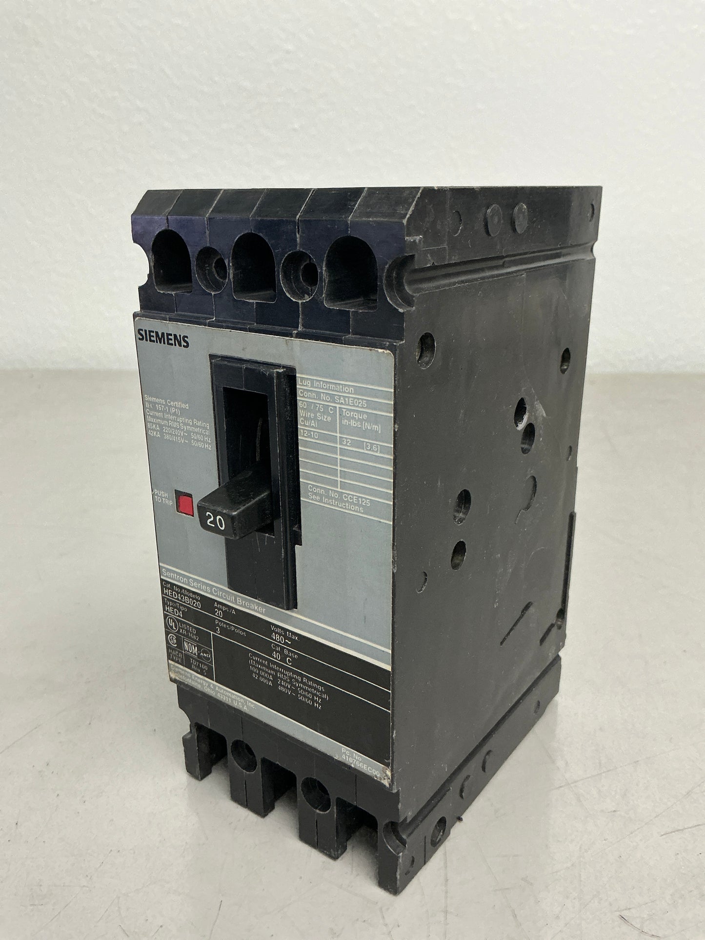 Used Siemens HED43B020 3 Pole, 20 Amps, 480 Volts