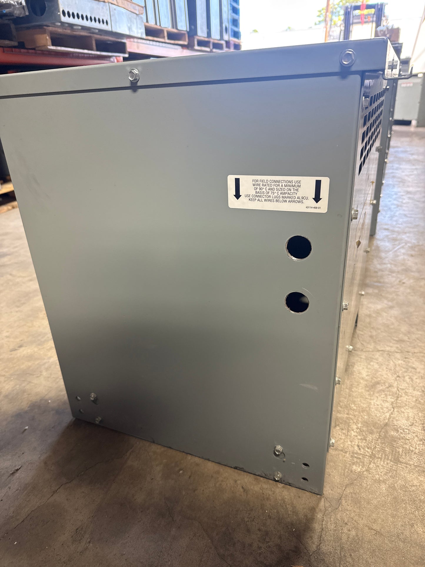 Used Square D 15 KVA Transformer DY 480 Primary, 208/120 Secondary, 3 Phase (item#t5)