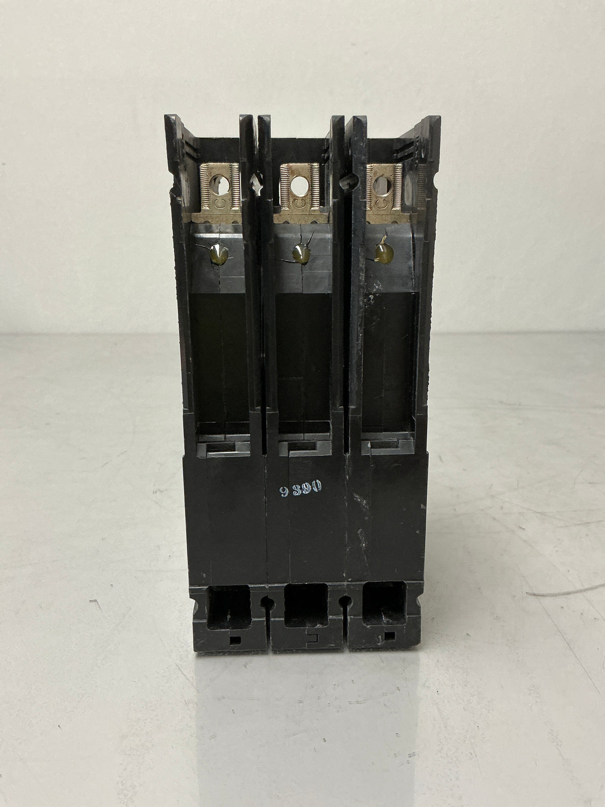 Used Siemens ED63B100 3 Pole, 100 Amps, 600 Volts Circuit Breaker