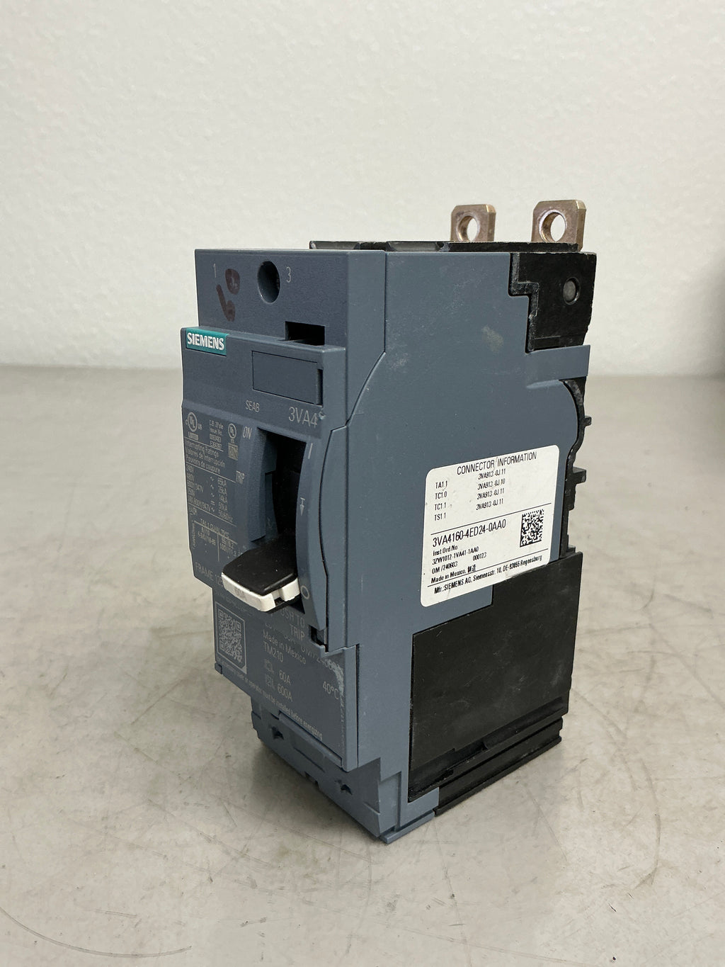 New Siemens 3VA4160-4ED24-0AA0 3 Pole, 60 Amps, Circuit Breaker