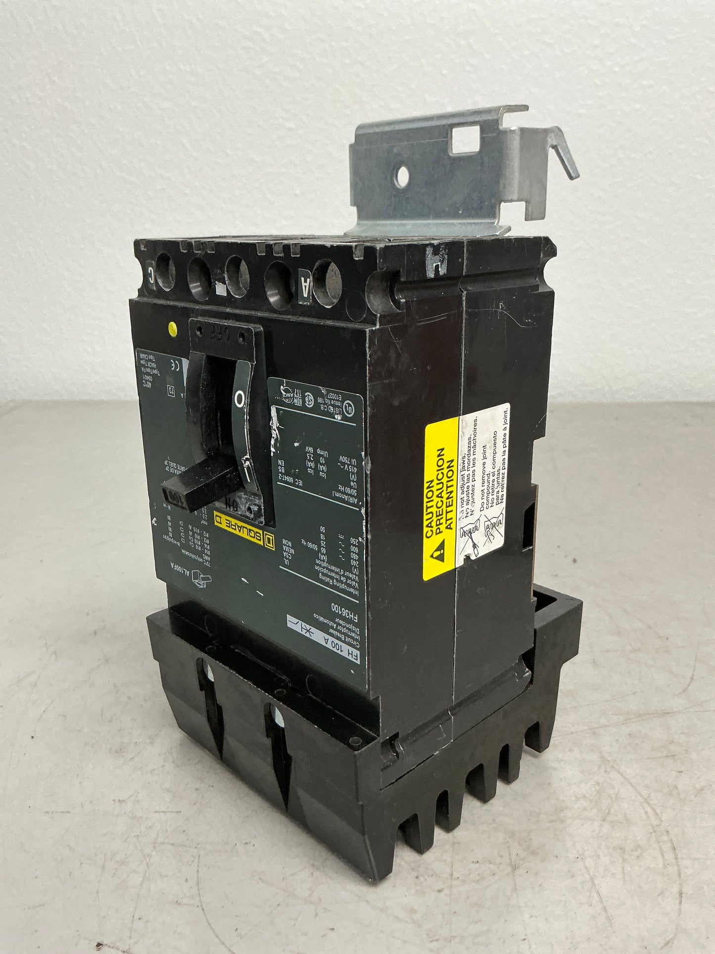 *CHIPPED* Used Square D FH36100 3 Pole, 100 Amps