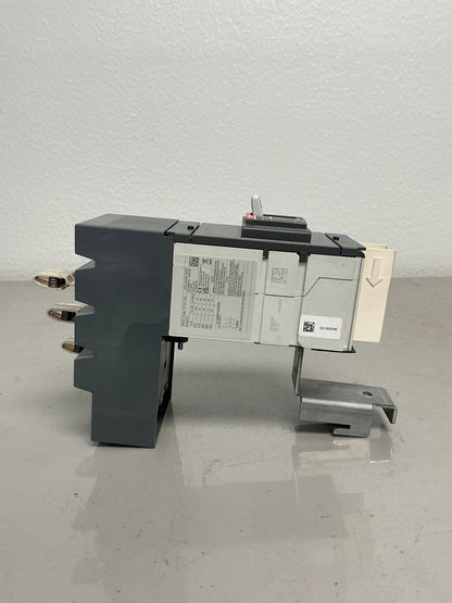 New ABB XT1HU3070AYD000XXX 70 Amps, 3 Poles, Breaker