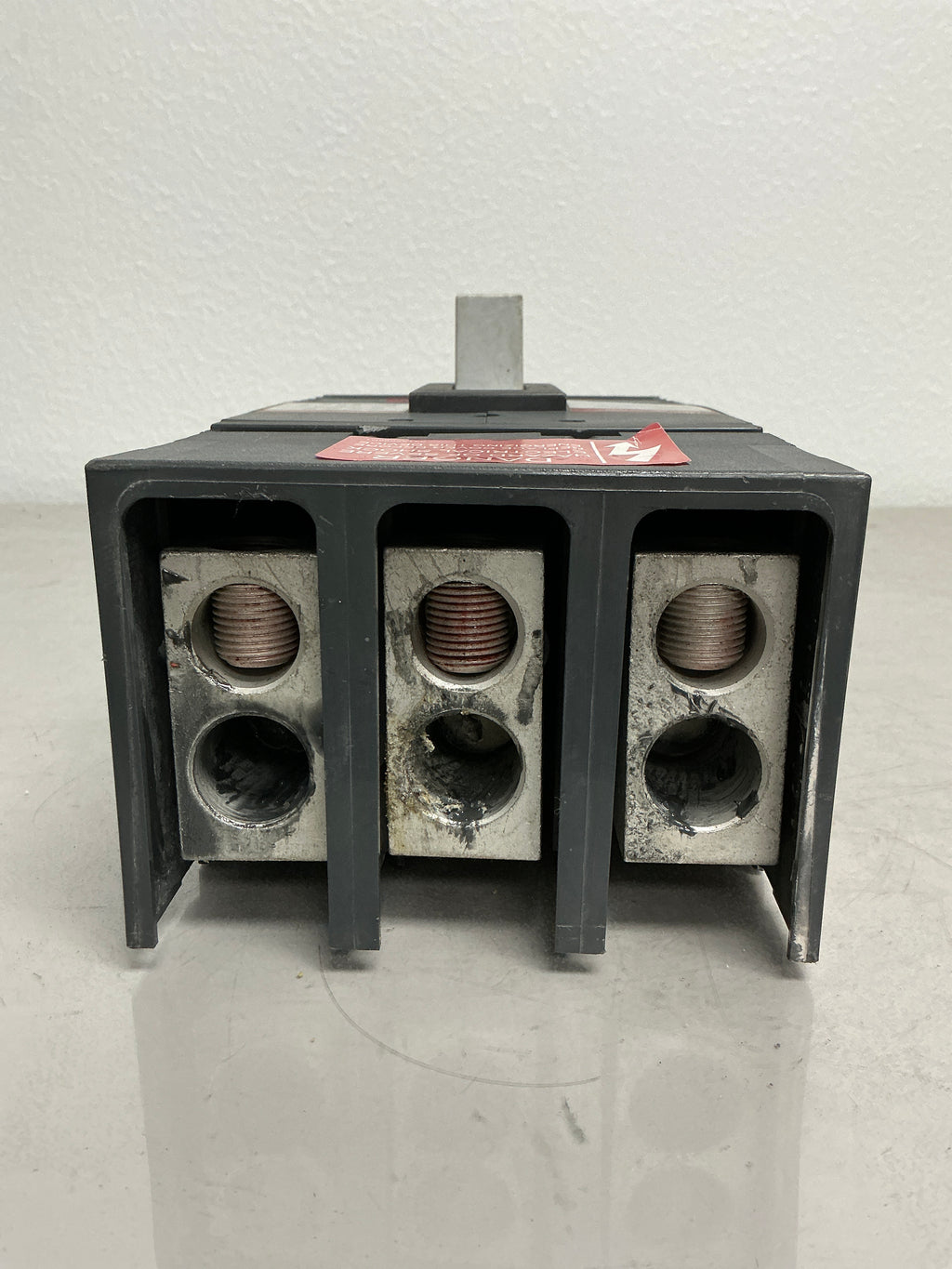Used SGLA36AT0400 3 Pole, 400 Amps, 600 Volts