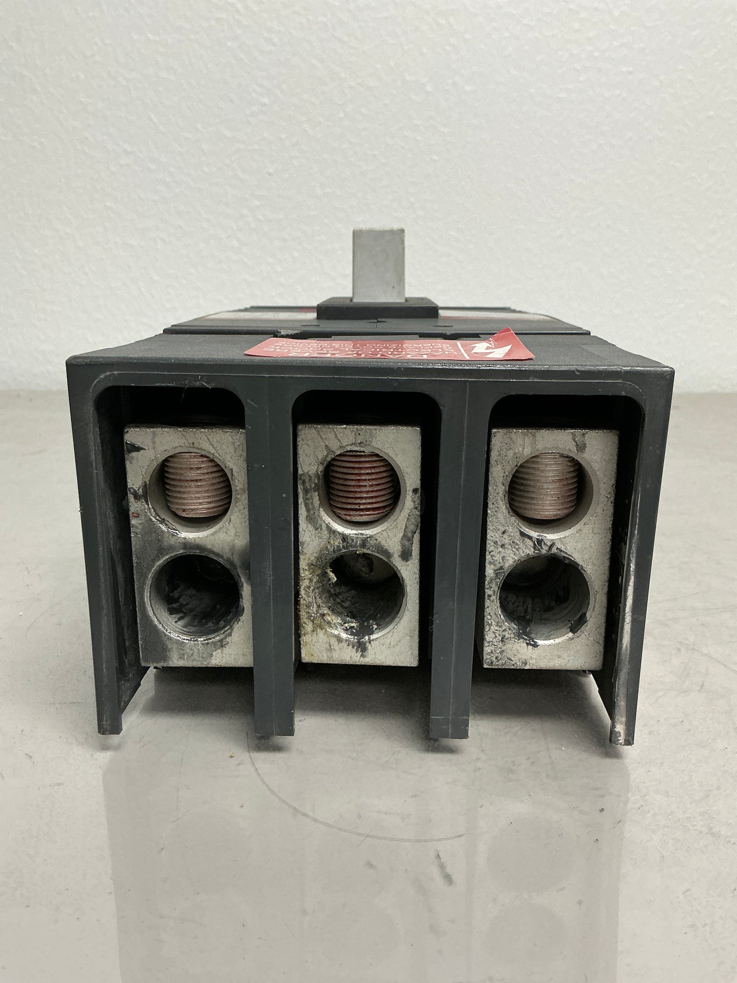 Used SGLA36AT0400 3 Pole, 400 Amps, 600 Volts