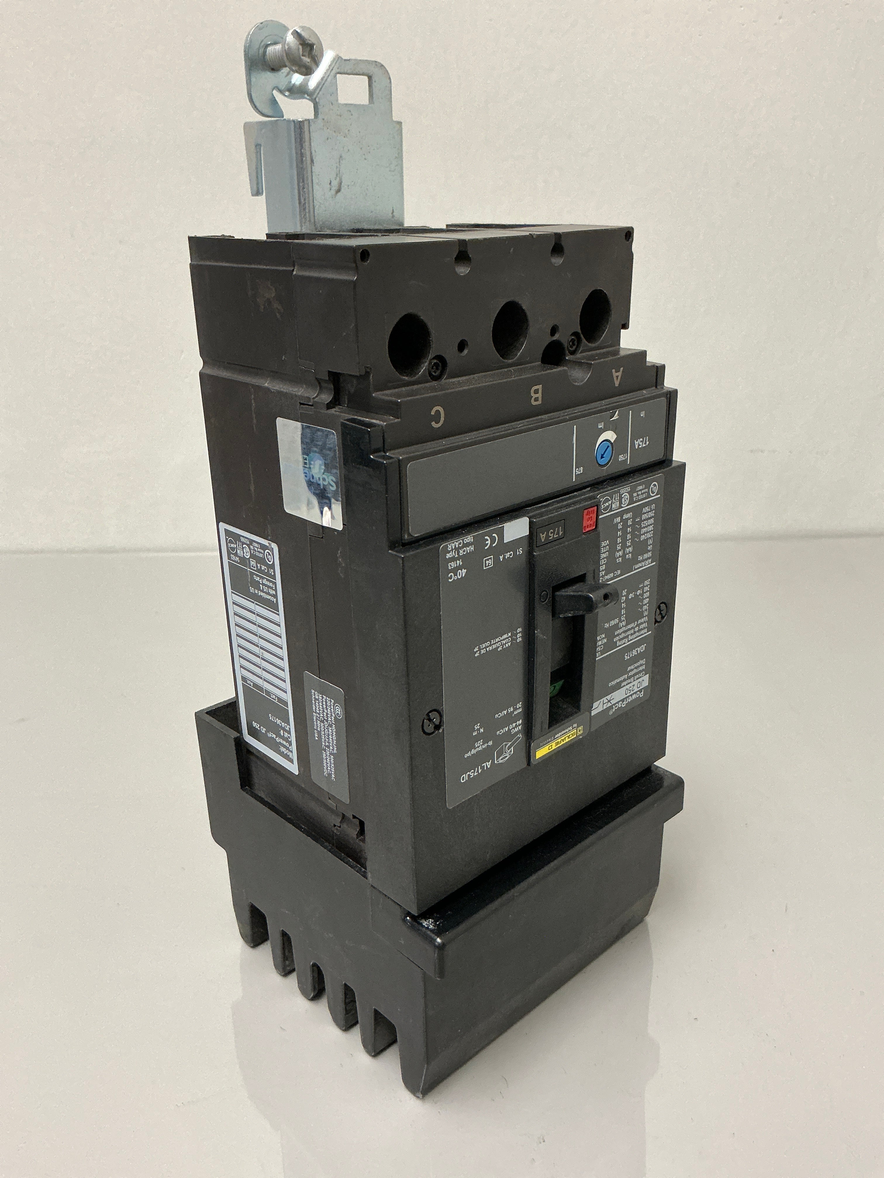 Used Square D JDA36175 3 Pole, 175 Amps, 600 Volts Circuit Breaker