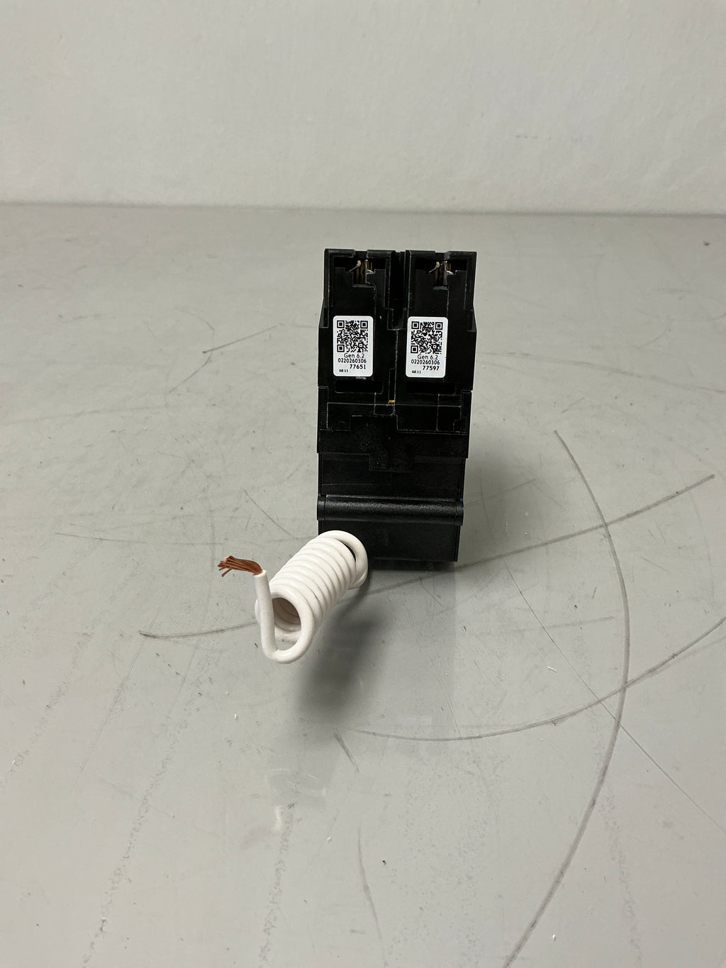 New Eaton BRN225GF 2 Pole 25 Amps, 120/240 Volts Circuit Breaker