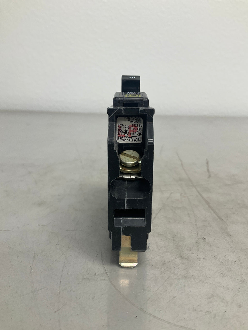 Used Square D QOB120 1 Pole, 20 Amps, 240 Volts
