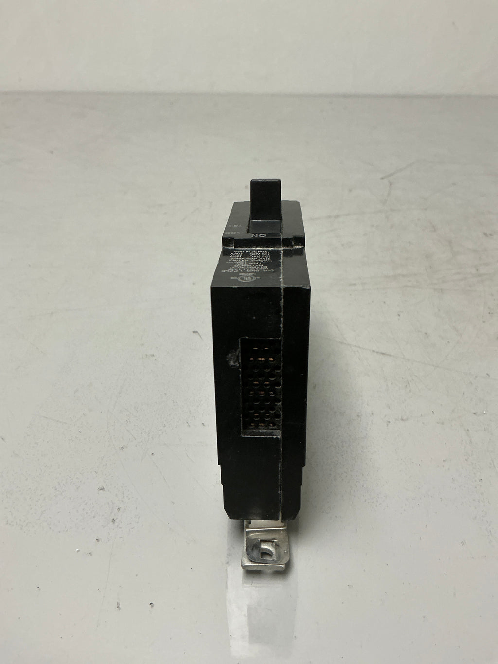 Used ABB TEY120 1 Pole, 20 Amps, 120 Volts Circuit Breaker