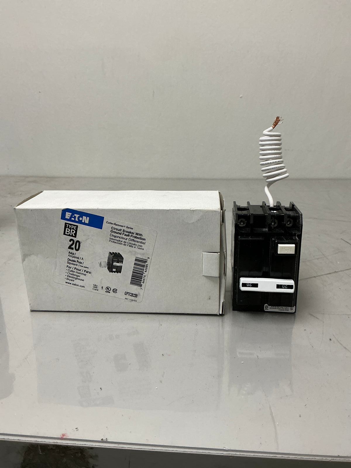 New Eaton GFTCB220 2 Pole, 20 Amps, 240 Volts, Circuit Breaker