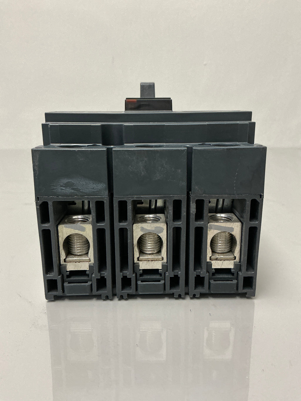 Used Square D HDP36050 3 Poles, 50 Amps, 600 Volts Circuit Breaker