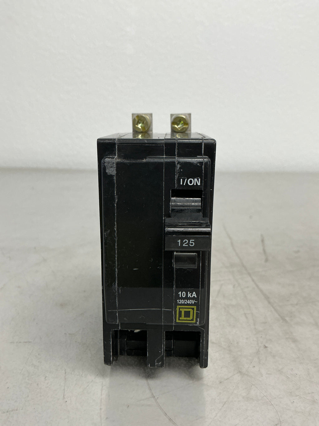 Used Square D QOB2125 2 Pole, 125 Amps, 240 Volts