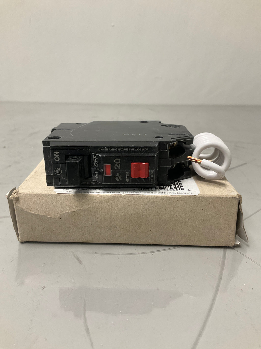 New THQL1120GFT 1 Pole, 20 Amps, 120 Volts Circuit Breaker