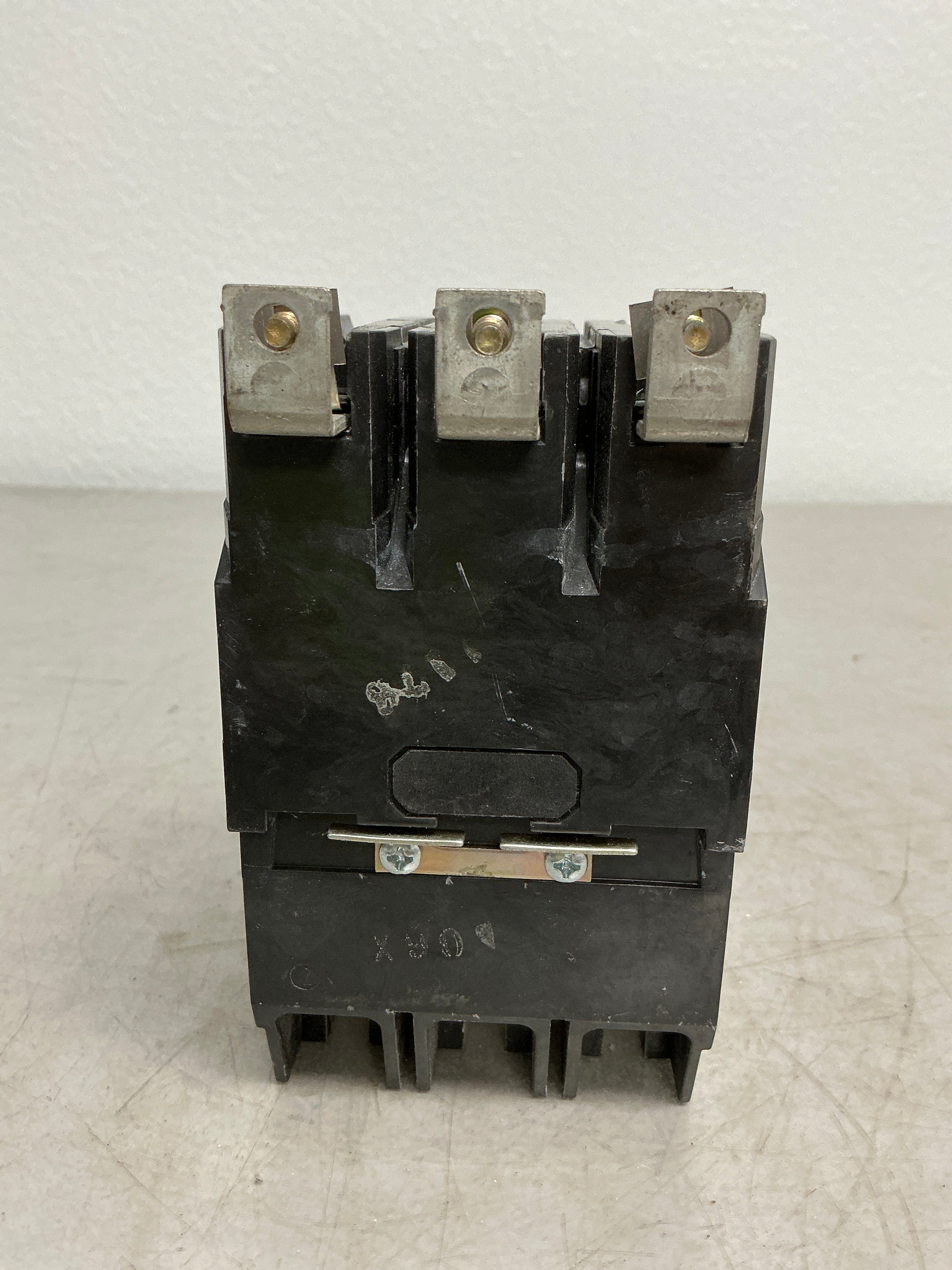 Used TEY390 3 Pole, 90 Amps, 480 Volts Circuit Breaker
