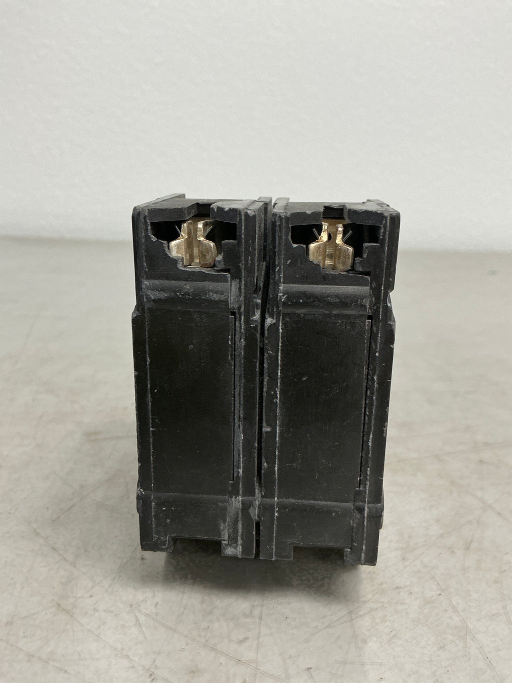Used THQL21100 2 Pole, 100 Amps, 240 Volts