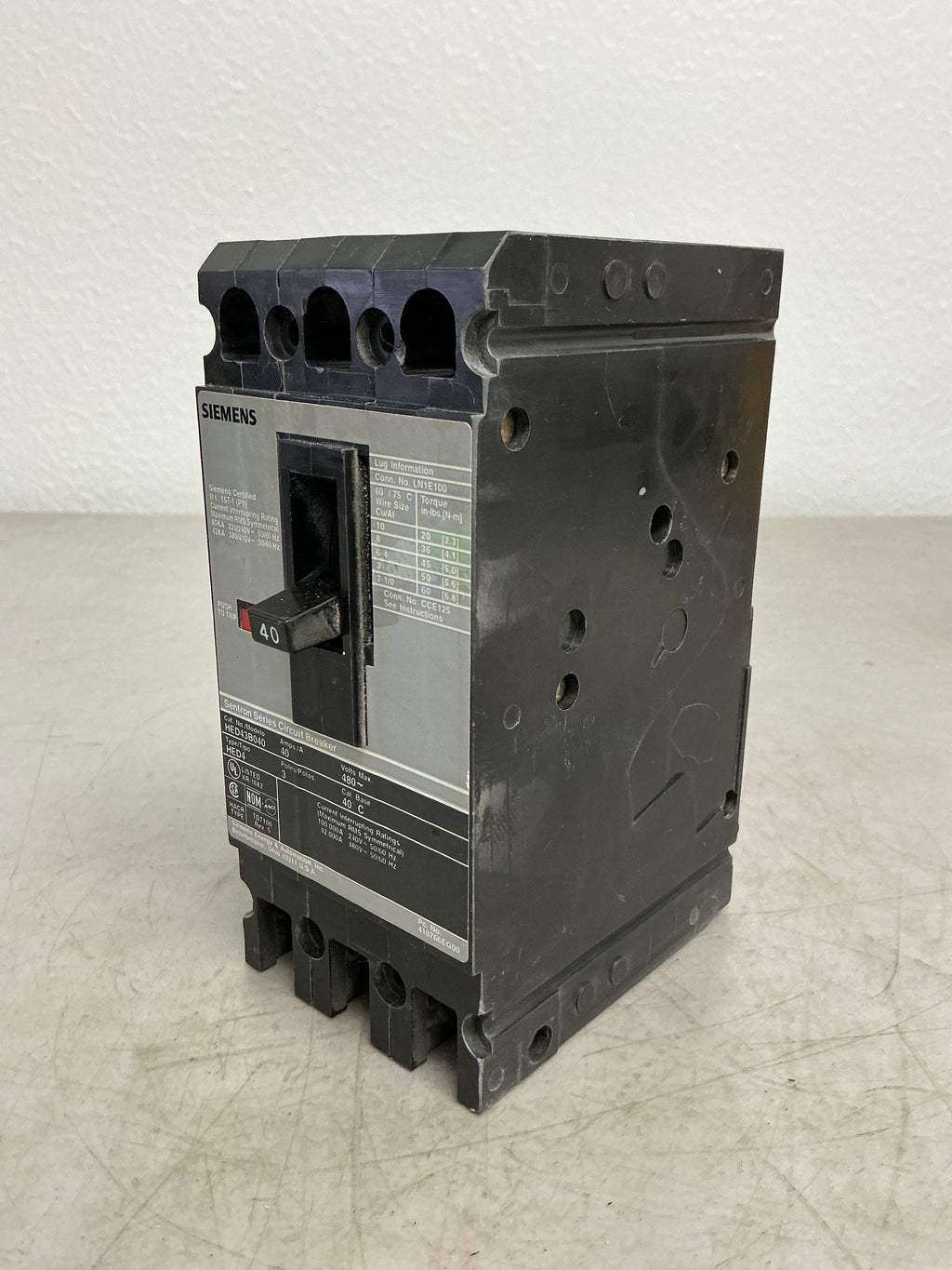 Used Siemens HED43B040 3 Pole, 40 Amps, 480 Volts Circuit Breaker